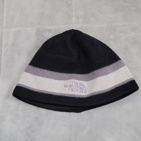 The North Face Beanie - Picture 1 of 4